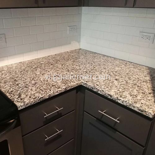 Chất lượng cao nhà bếp đá granite tùy chỉnh hàng đầu